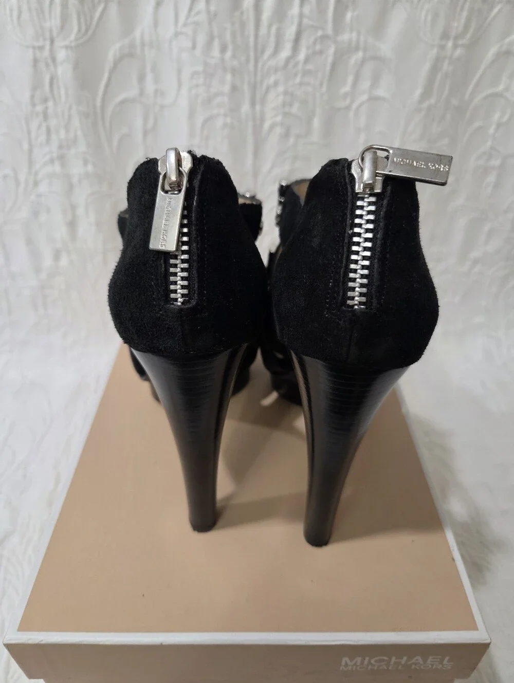 MICHAEL Michael Kors owned style heel
